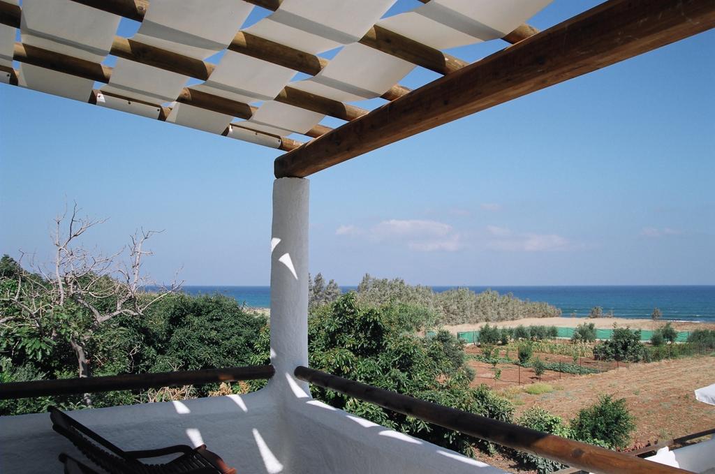 Votsalo Villa بوموس الغرفة الصورة